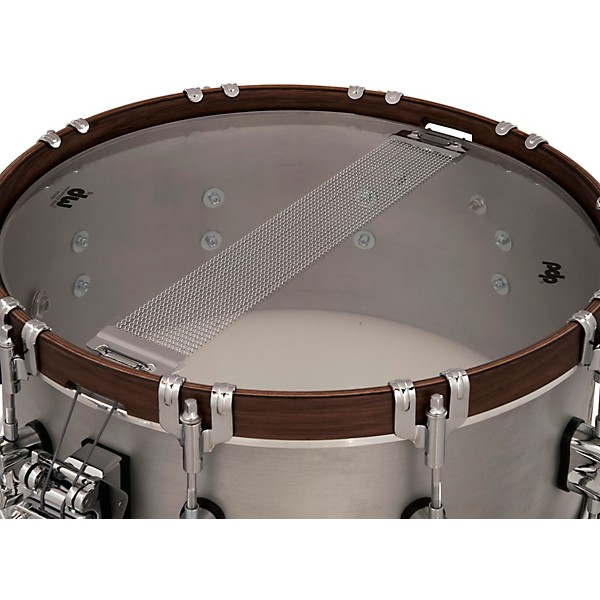 PDP by DW Concept Select Aluminum Snare Drum With Walnut Hoops 14 x 6.5 in. Aluminum