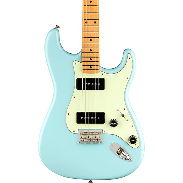 Fender Noventa Stratocaster Maple Fingerboard Electric Guitar Daphne Blue