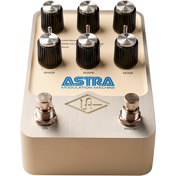 Universal Audio UAFX Astra Modulation Machine Effects Pedal Cream