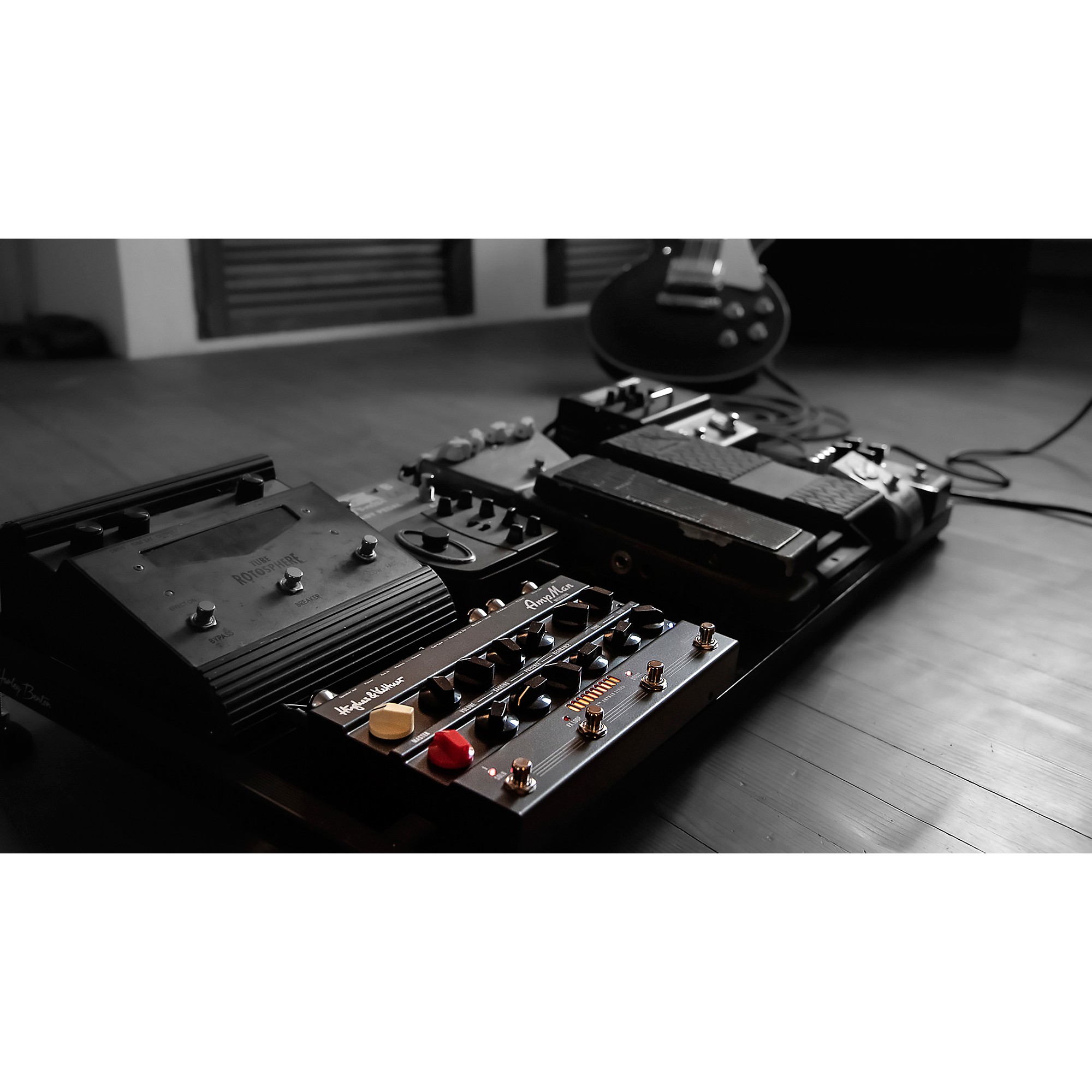 Hughes & Kettner AmpMan Modern Effects Pedal Black | Guitar Center