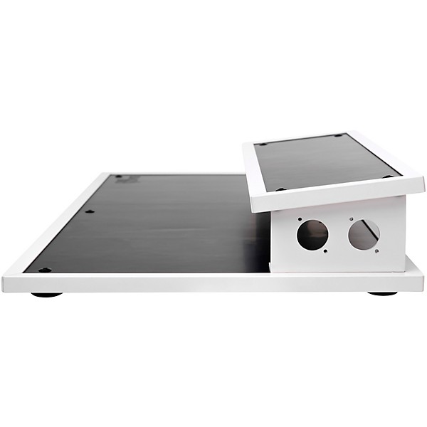 Blackbird Pedalboards 12x24 White Alchemy Pedalboard and ATA Case Medium White