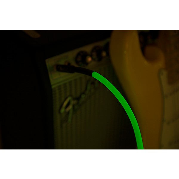 Fender Professional Series Glow In The Dark Straight to Straight Instrument Cable 18.6 ft. Green