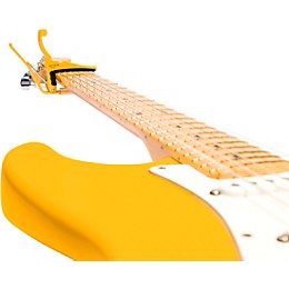 Kyser Fender x Kyser Quick-Change Classic Colors Electric Guitar Capo Butterscotch Blonde