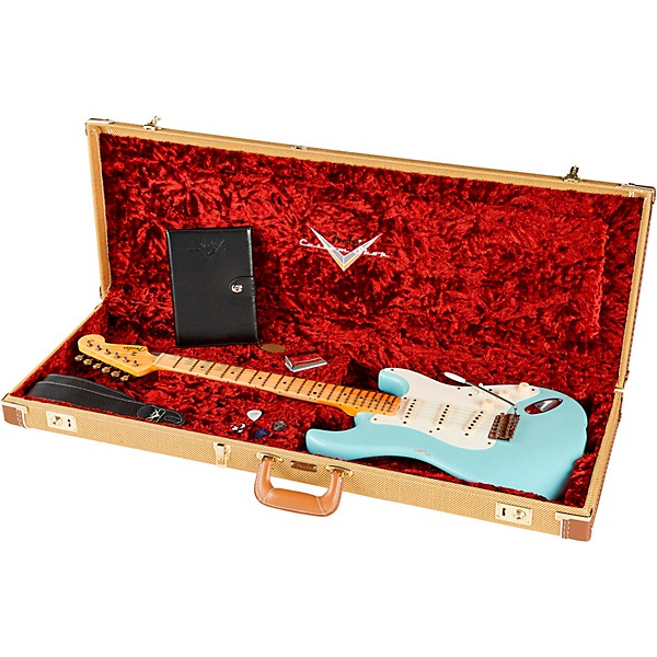 Fender Custom Shop Limited-Edition '57 Stratocaster Relic Electric Guitar Faded Aged Daphne Blue