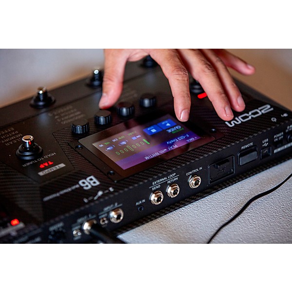 Zoom B6 Multi-Effects Processor for Bass Black