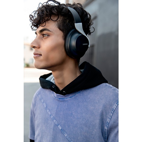 Shure AONIC 40 Wireless Noise Cancelling Headphones Black | Guitar
