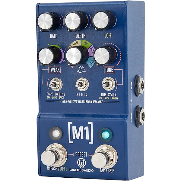 Clearance Walrus Audio Mako M1 High-Fidelity Modulation Machine Effects Pedal Blue