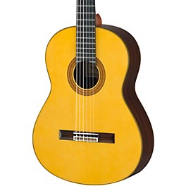 Yamaha GC32 Handcrafted Cedar Classical Guitar Natural Cedar Yamaha GC32 Handcrafted Cedar Classical Guitar Natural Spruce