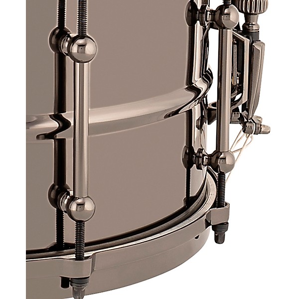 Ludwig Universal Series Black Brass Snare Drum with Black Nickel Die-Cast Hoops 13 x 7 in.