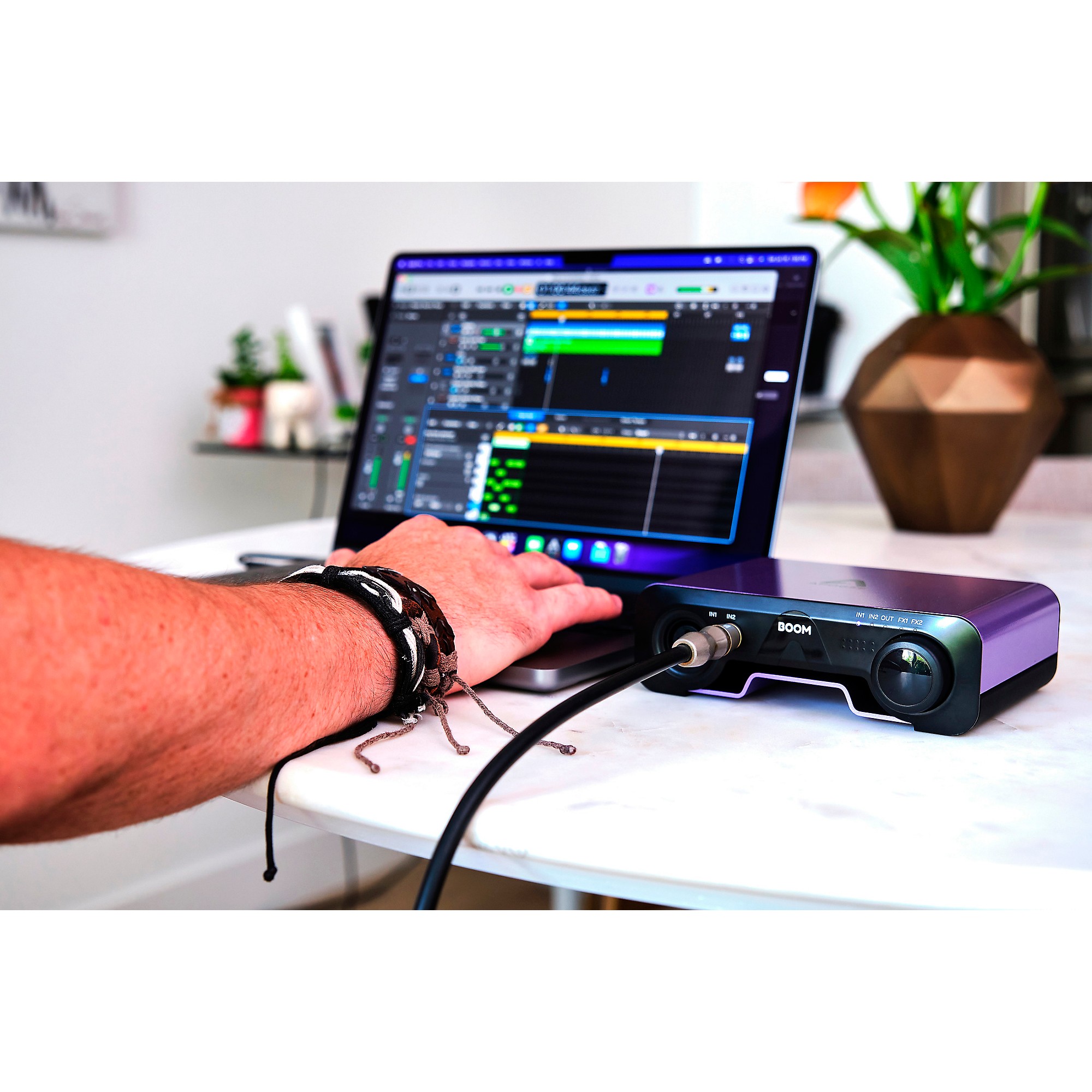 Apogee BOOM 2x2 Audio Interface | Guitar Center