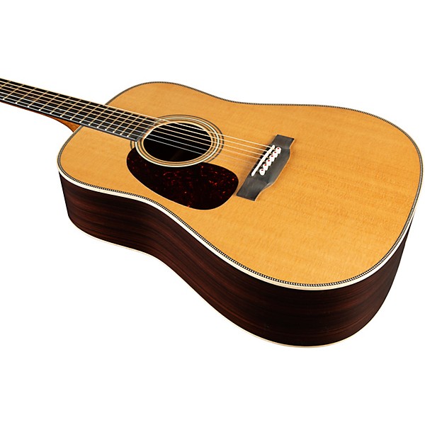 Yページ　d28 MARTIN_FEATURE.jpg?fit=800,443
