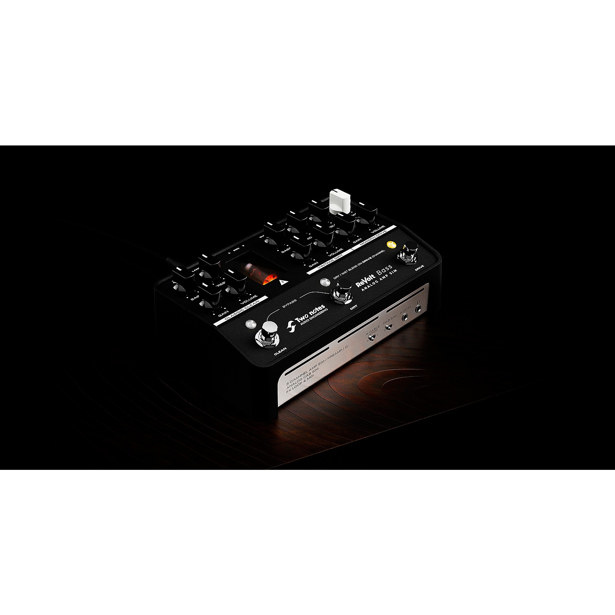 Two Notes AUDIO ENGINEERING ReVolt 3-Channel All-Analog Bass