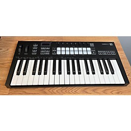 Used Novation Launchkey 25 Key MIDI Controller