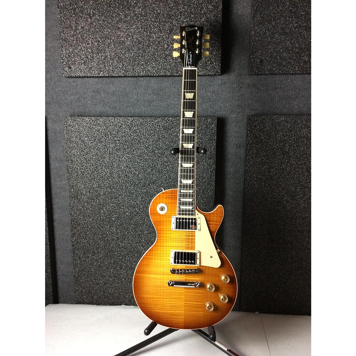 Used Gibson Les Paul Traditional Solid Body Electric Guitar Guitar Center