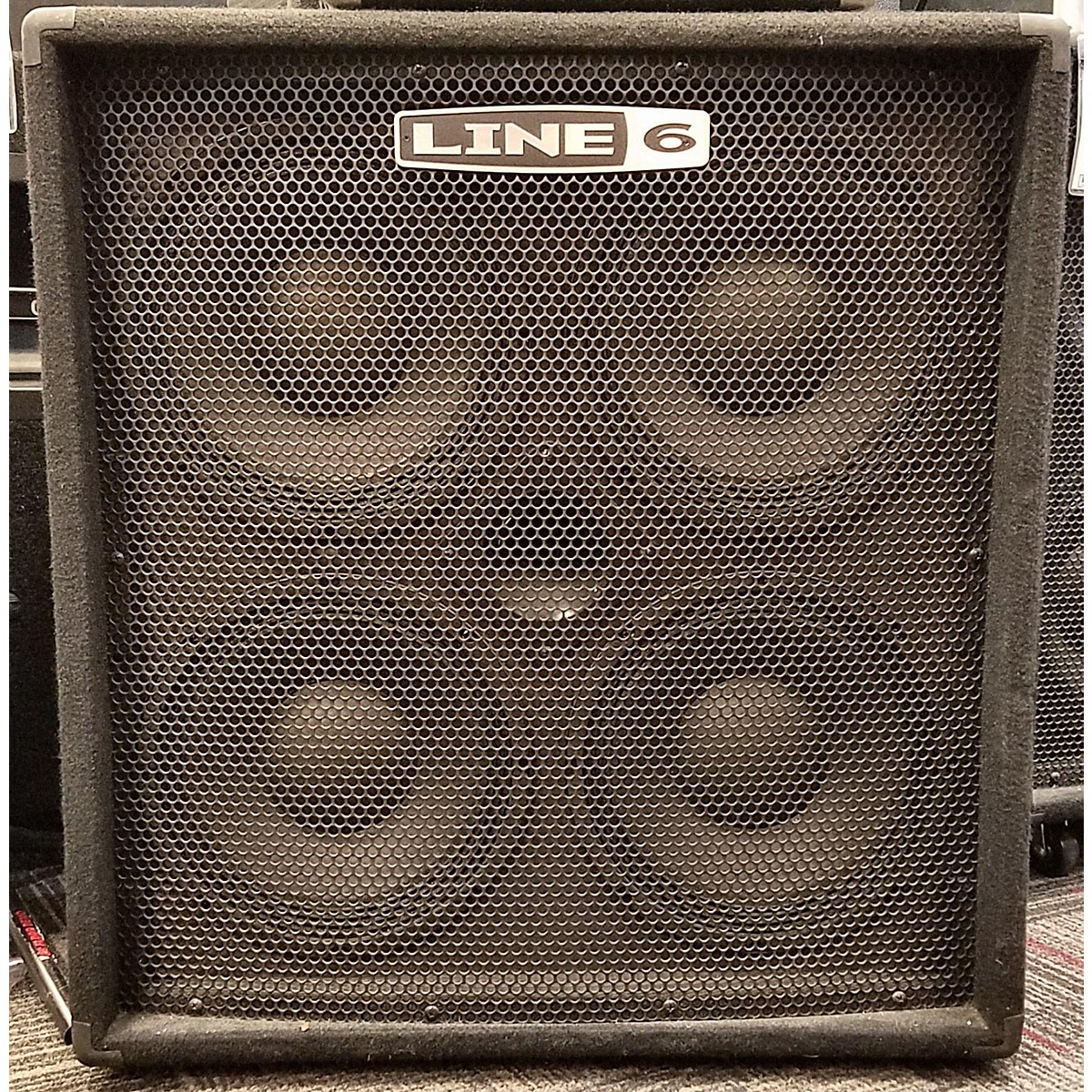 line 6 4x10 guitar cabinet