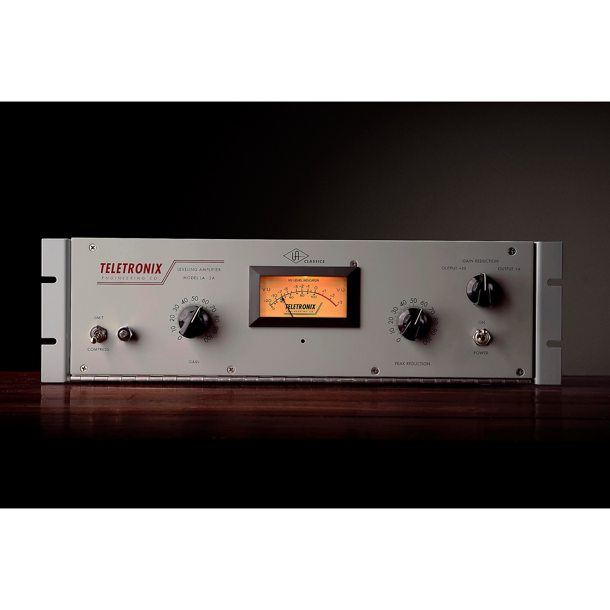 Teletronix LA-2A Classic Leveling Amplifier – Universal Audio