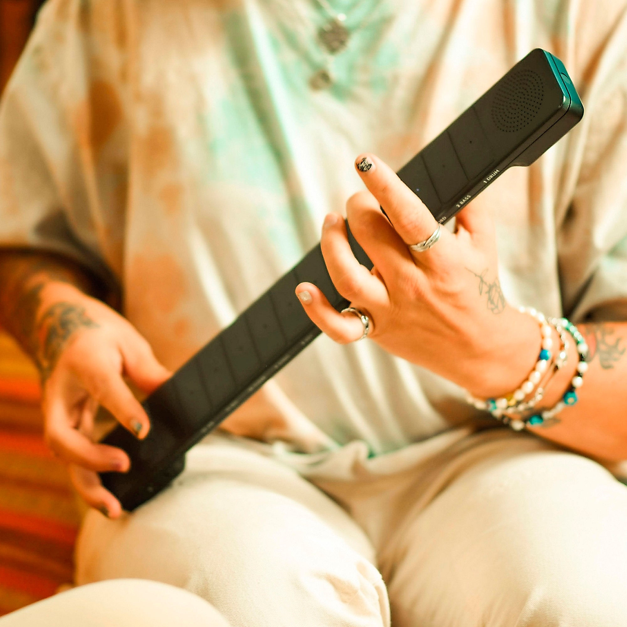 Artiphon Chorda White | Guitar Center