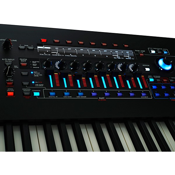 Yamaha MONTAGE M7 Synthesizer Essentials Package
