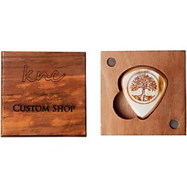 Knc Picks Tree Of Life Buffalo Horn Guitar Pick With Wooden Box Single