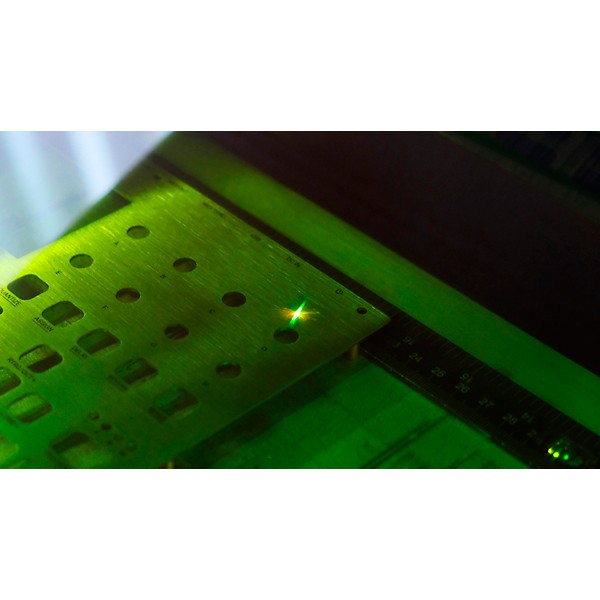 Elektron Digitone e25 Remix Edition 8-Voice Polyphonic Digital Synthesizer