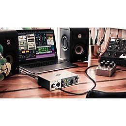 Universal Audio Volt Studio Bundle with AVID Pro Tools Artist Perpetual Volt 276 Studio Bundle