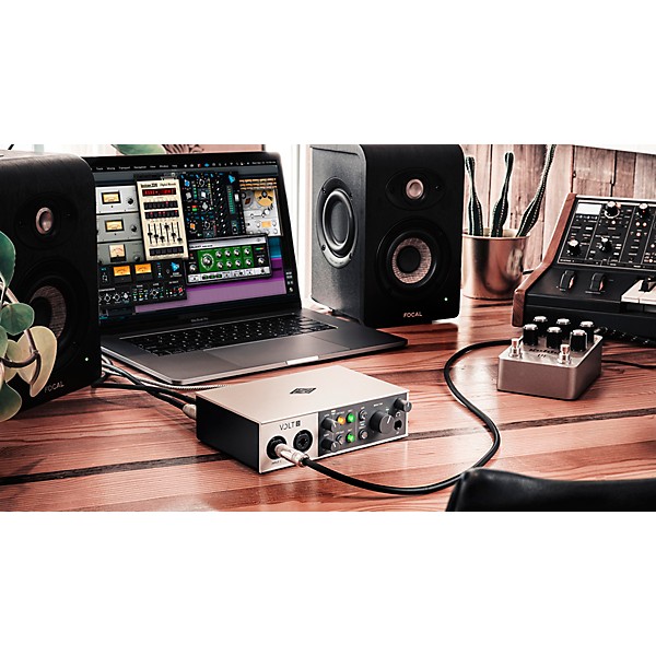 Universal Audio Volt USB Audio Interface with AVID Pro Tools Artist Perpetual License Volt 1