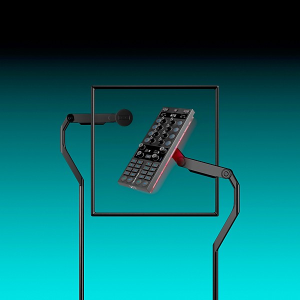 Native Instruments Traktor X1 MK3 DJ Controller and Modular Bag