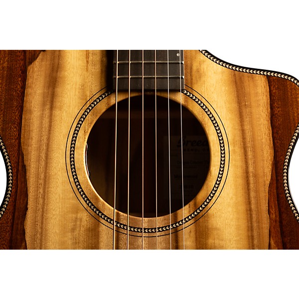 Breedlove Oregon All Myrtlewood Thinline Cutaway Concert Acoustic-Electric Guitar Natural
