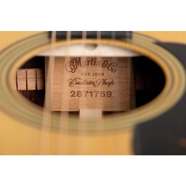 Martin Custom Shop 28 Style Adirondack Spruce-East Indian Rosewood Dreadnought Acoustic Guitar Natural