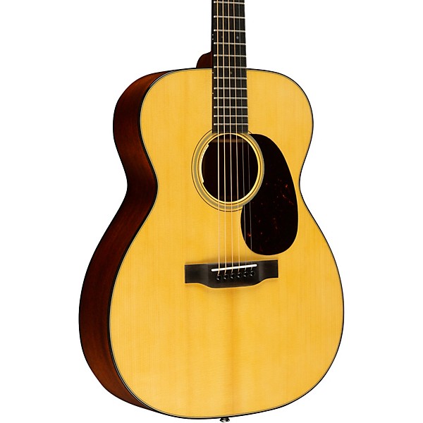 Martin Custom Shop 18 Style Adirondack Spruce-Mahogany Auditorium Acoustic-Electric Guitar Natural