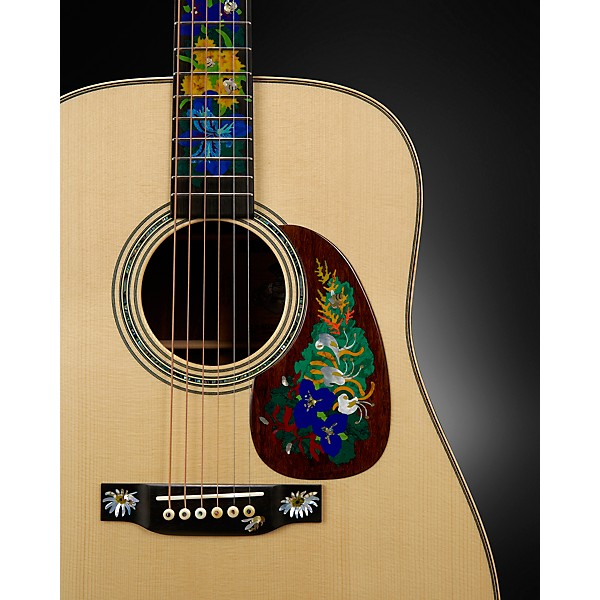Martin Custom Shop Honey Bee Dreadnought Acoustic Guitar Natural