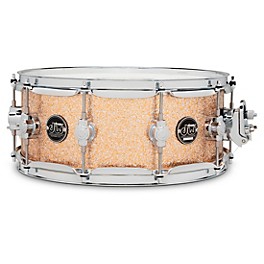 DW Performance Series Snare 14 x 5.5 in. Bermuda Sparkle DW Performance Series Snare 14 x 5.5 in. Bermuda Sparkle