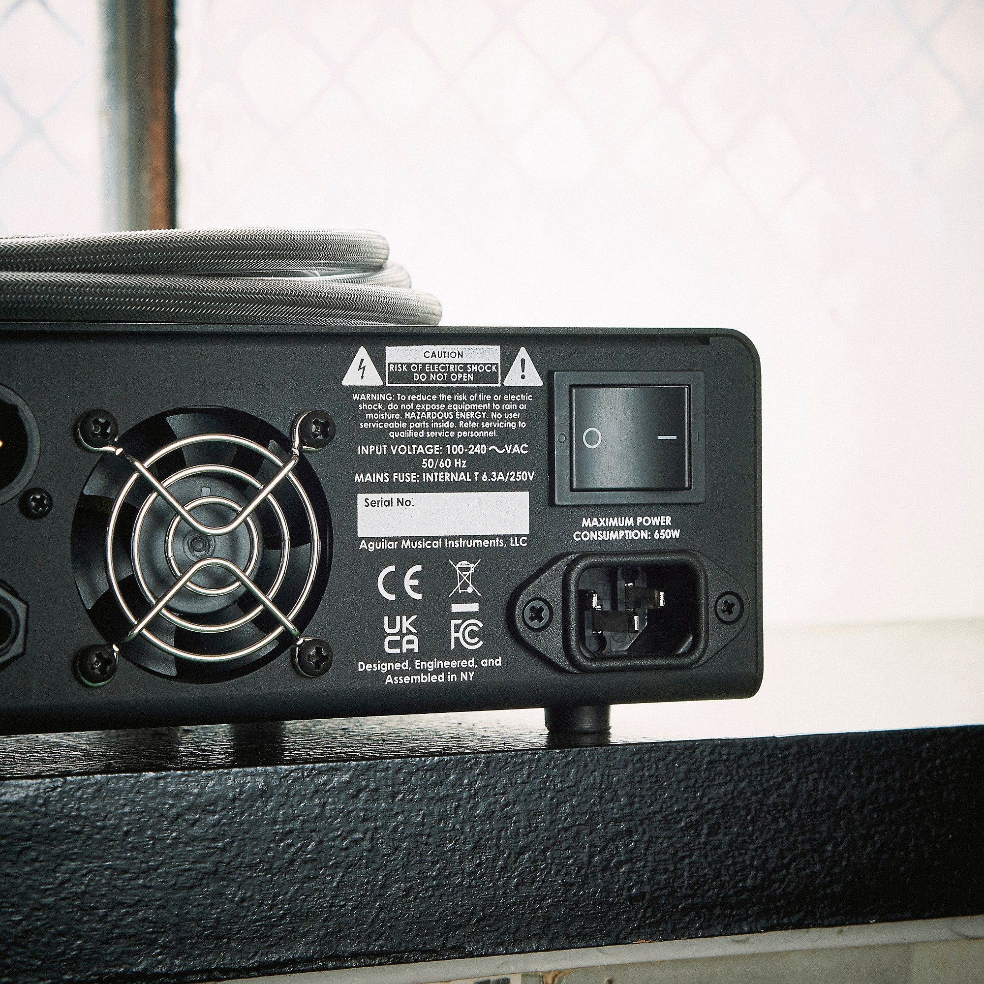 ベース Aguilar TONE HAMMER 500 V2 Aguilar Tone Hammer 500 V2 500W Bass Amp Head | Guitar Center