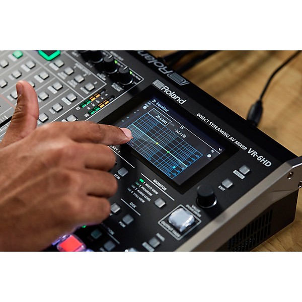 Roland VR-6HD Direct Streaming AV Mixer