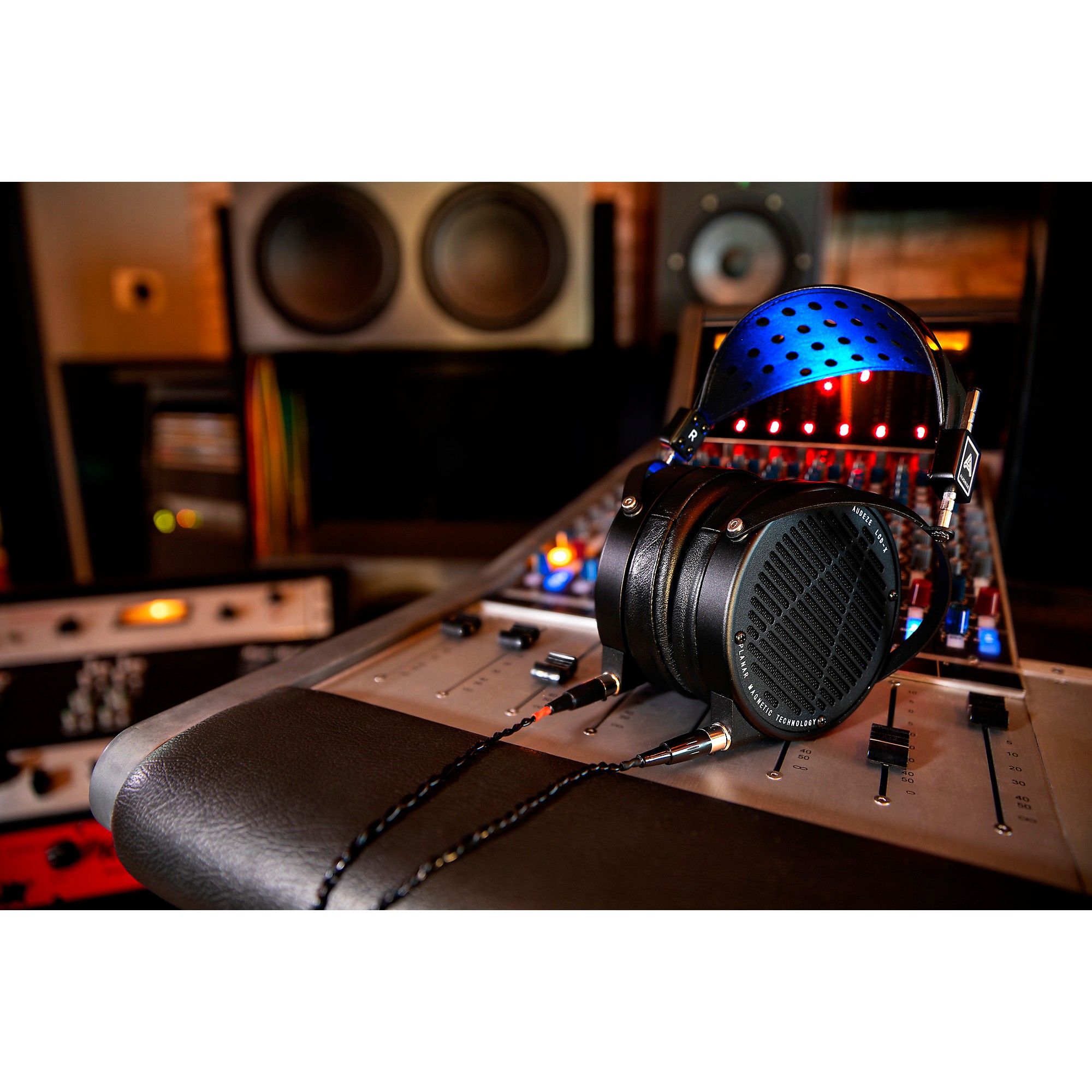 Audeze LCD-X Leather-Free Black | Guitar Center Audeze LCD-X Leather-Free Black | Guitar Center