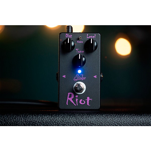 Suhr Riot Black Edition Distortion Effects Pedal