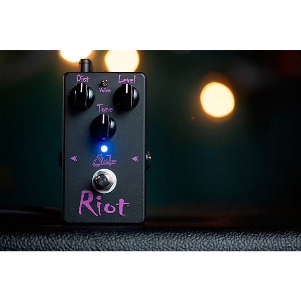 Suhr Riot Black Edition Distortion Effects Pedal