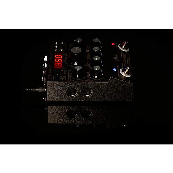 Suhr Dark Discovery Black Edition Effects Pedal