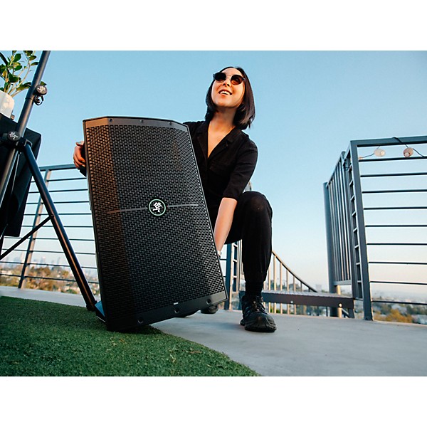 Mackie Thump210 10" 1400W Compact Powered Loudspeaker