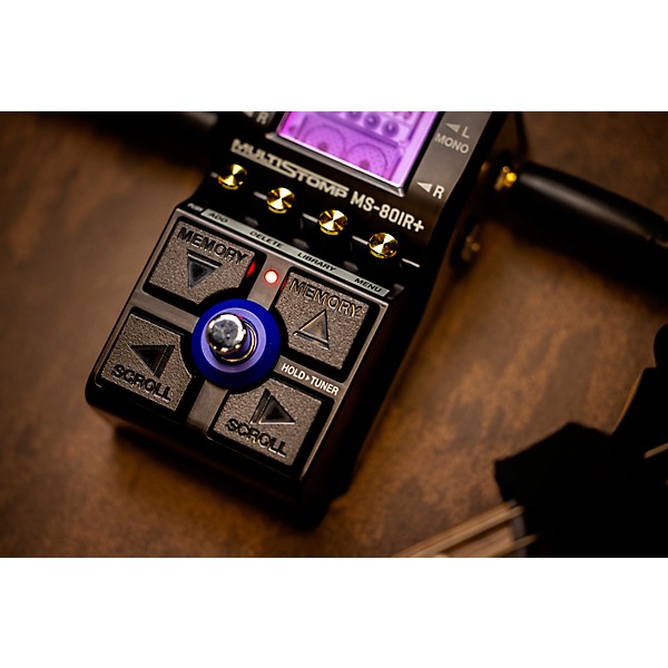 Zoom MS-80IR+ MultiStomp Pedal with Multi-Layer IR Technology Effects Pedal Black and Gold