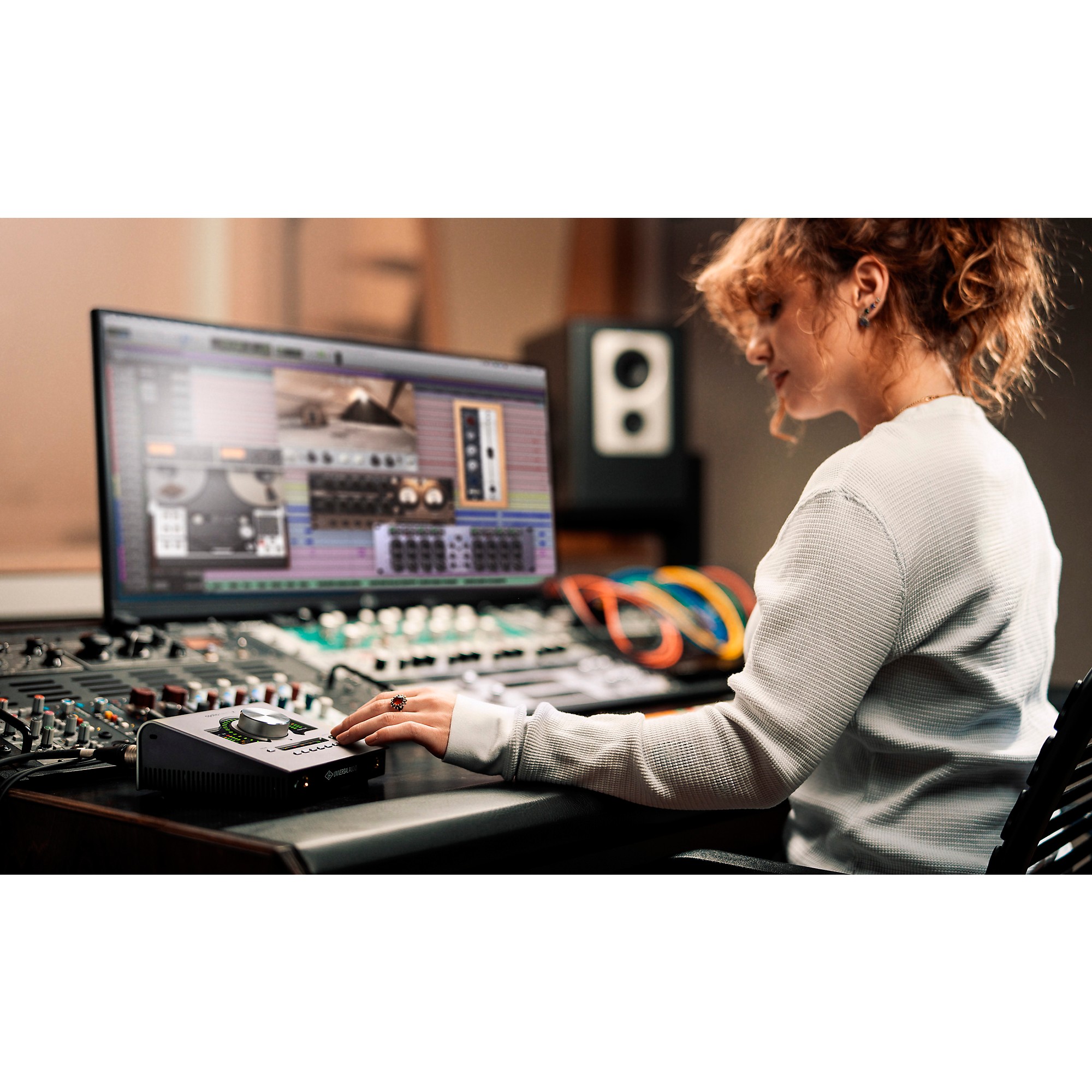 Universal Audio Apollo Twin X QUAD 10x6 Gen 2 Thunderbolt 3