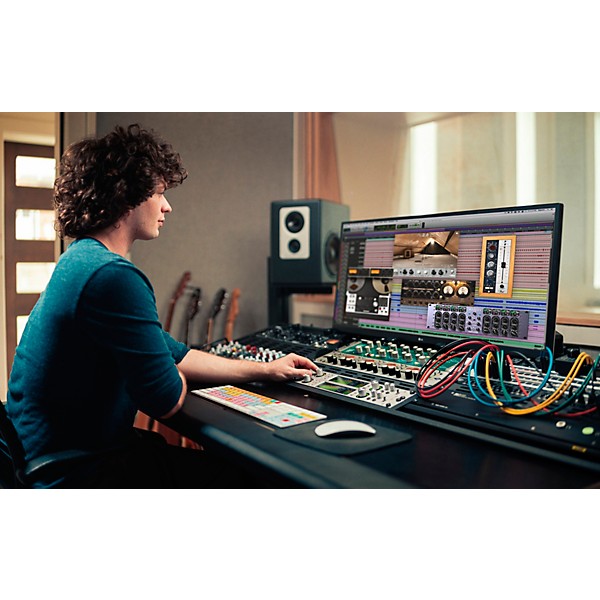 Universal Audio Apollo x8 Gen 2 18x24 Thunderbolt 3 Audio Interface Studio