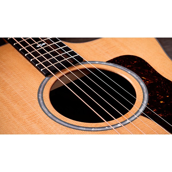 Taylor 214ce Plus 50th Anniversary Special-Edition Grand Auditorium Acoustic-Electric Guitar Natural