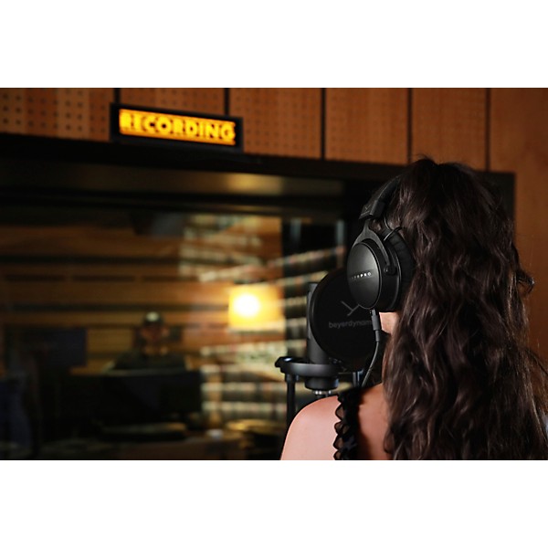 Open Box beyerdynamic DT 1770 PRO MKII Level 1
