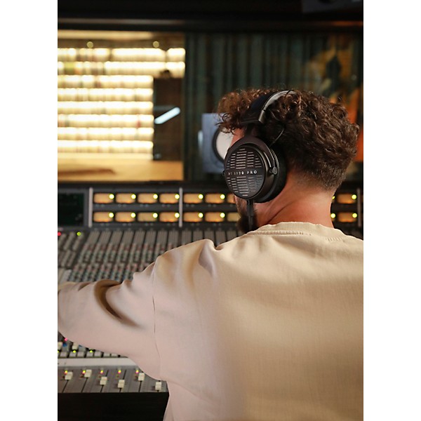 Open Box beyerdynamic DT 1990 PRO MKII Level 1