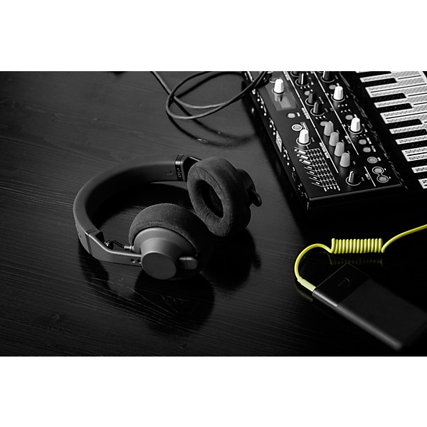 AIAIAI TMA-2 Studio Wireless+ Headphone Black