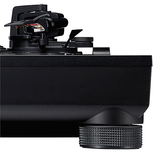 Technics SL-1200MK7 Direct Drive Turntable Pair with Ortofon Concorde Club Cartridge Twin Pack