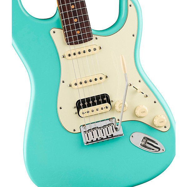 Fender American Ultra Luxe Vintage '60s Stratocaster HSS Rosewood Fingerboard Electric Guitar Sea Foam Green