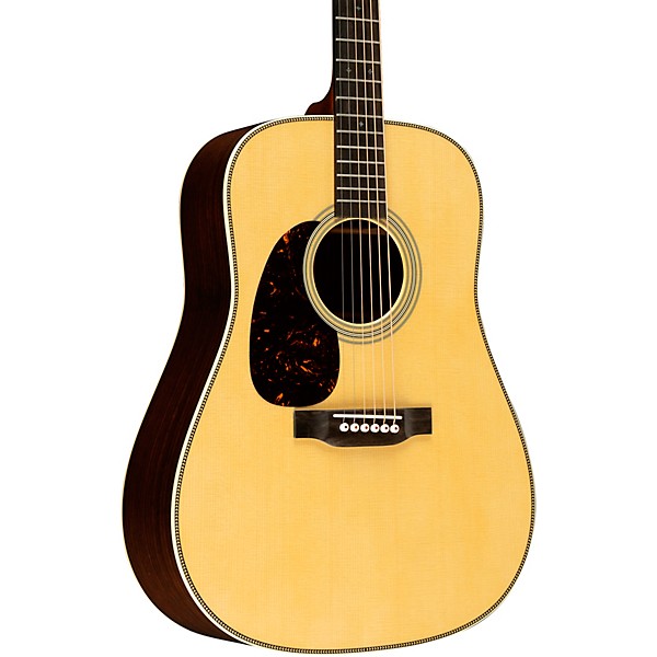Martin HD-28 Standard Left-Handed Dreadnought Acoustic Guitar Natural