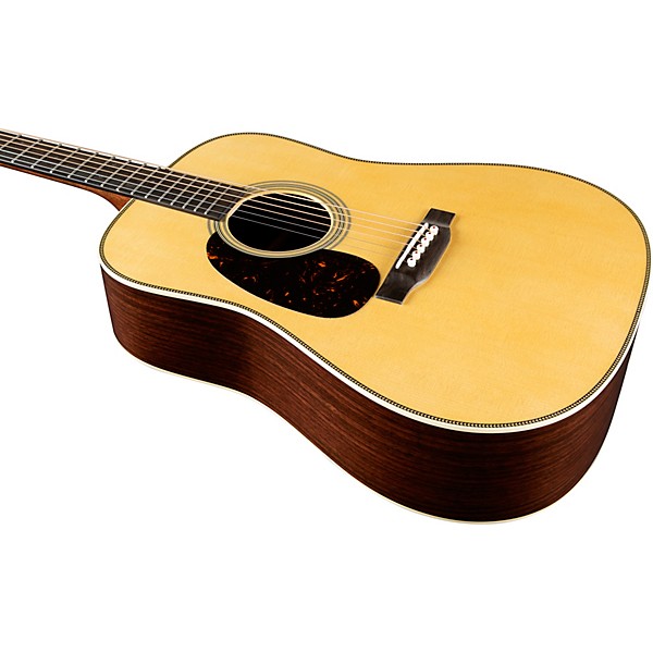 Martin HD-28 Standard Left-Handed Dreadnought Acoustic Guitar Natural
